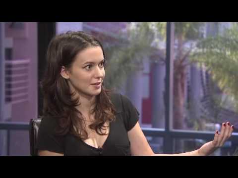 Meg Myers interview - YouTube