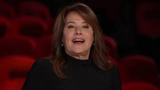 Lorraine Bracco crushing it at the Sopranos 20th anniversary cast reunion