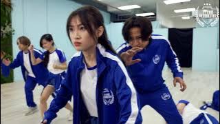 Ren Yi Xiang gets Instant Karma