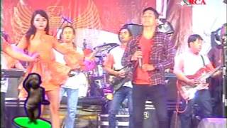 Download Lagu OM MAHKOTA DEBU DEBU JALANAN SAIFUL LIVE GEBANG Putih MP3