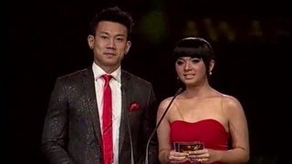 Putri Ayu \u0026 Denny Sumargo - Panasonic Gobel Awards 2013 (RCTI)