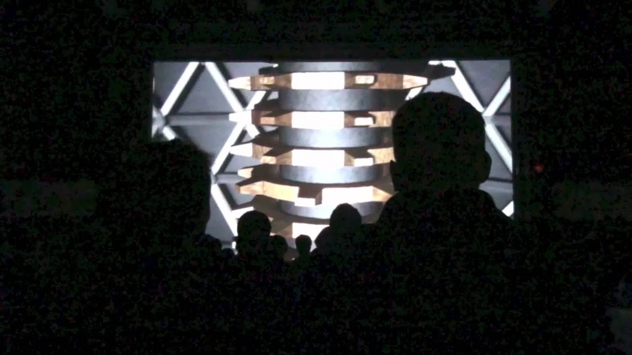 Revision 2012: PC Demo - Machine by Ümlaüt Design - YouTube