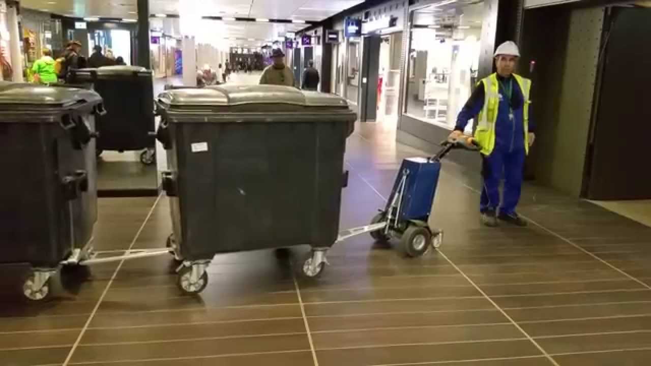 H400 electric tug / elektrische meeloop trekker vuilcontainer