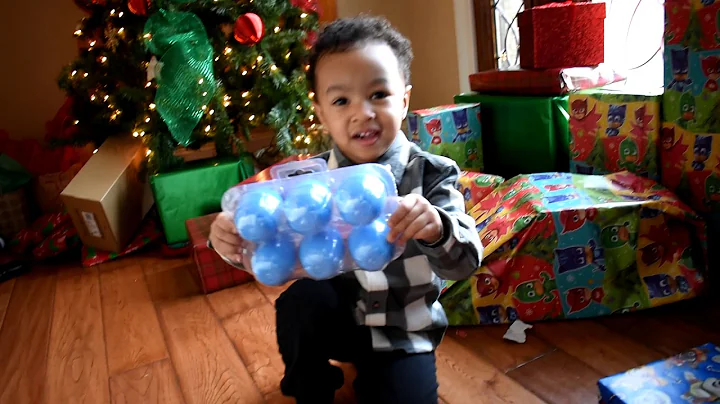 Christmas | ACE ELLIOTT