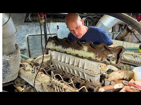 Is Our Boat Engine In Trouble? Ep 177  #marineengine #engineroom