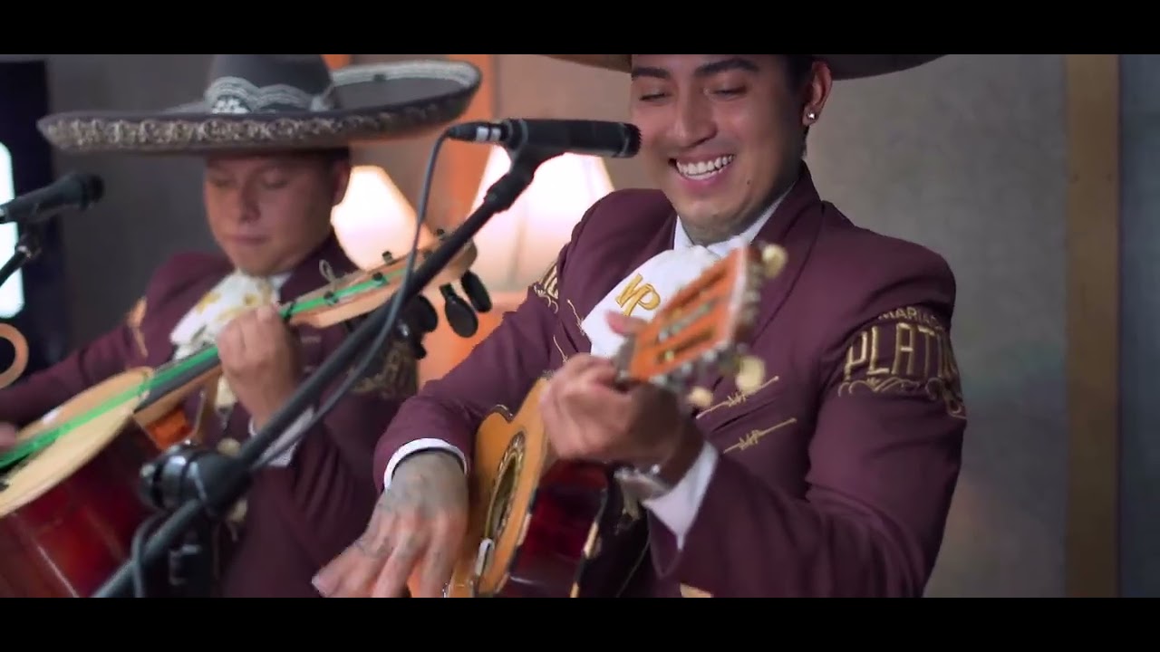 No todos tocan El Son de la Negra así… Mariachi Platino 