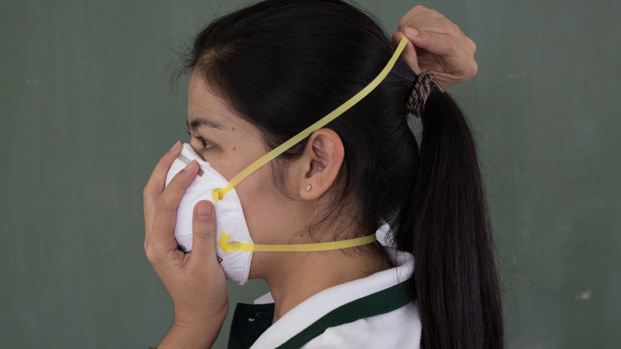 หมอกควันไร้ปัญหาเมื่อสวมหน้ากากป้องกันฝุ่นที่ถูกต้อง (ตอนที่ 2: วิธีการสวมหน้ากาก)