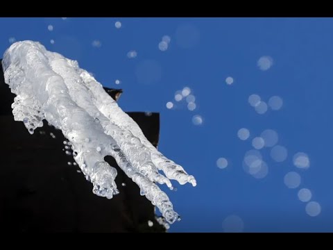 Огромная глыба льда убила прохожего в Петрозаводске