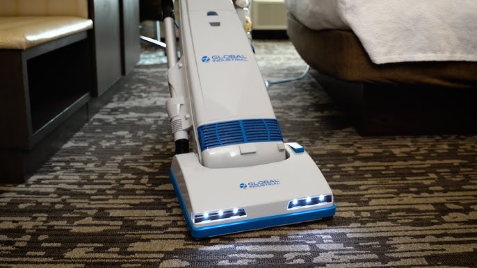 Global Industrial™ Auto Floor Scrubber With Traction Drive, 26 Cleaning  Path