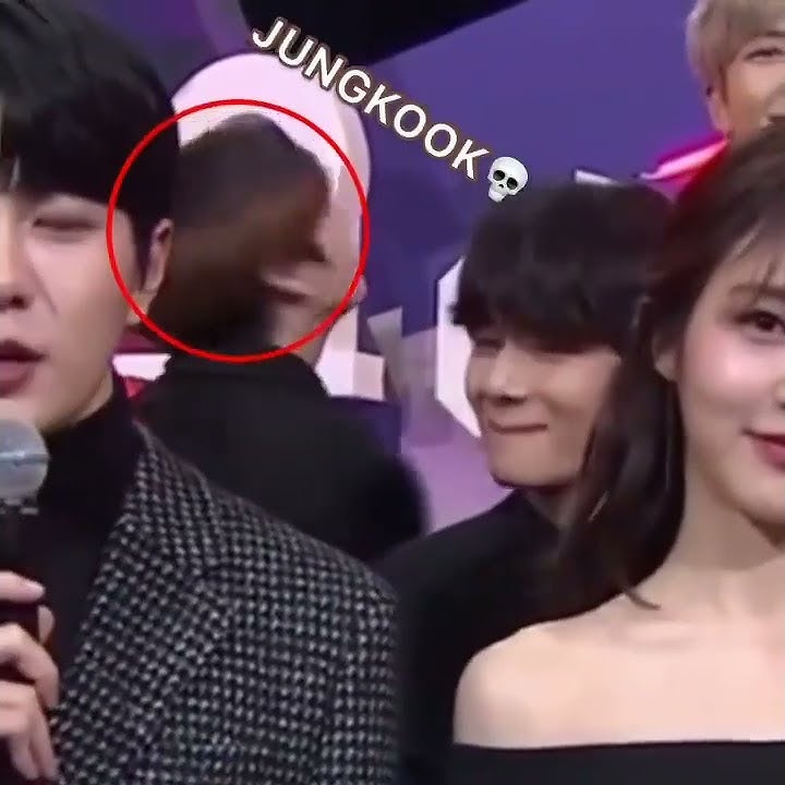 trying to control his laugh 😂😂😂😅😅😅 #bts