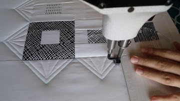 Machine Quilting a Modern Border with Rulers by Natalia Bonner