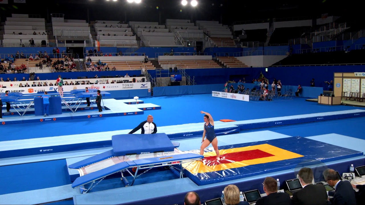 Youtube video: ESPECHE Julieta (ARG) W - 2019 Trampoline Worlds, Tokyo (JPN) - Qualification Double Mini R2
