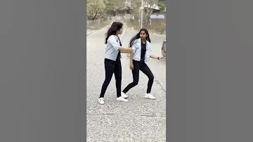 Trending Dance Shorts Youtube Vinnivoxx 1m Public Instagram Viral Love 
