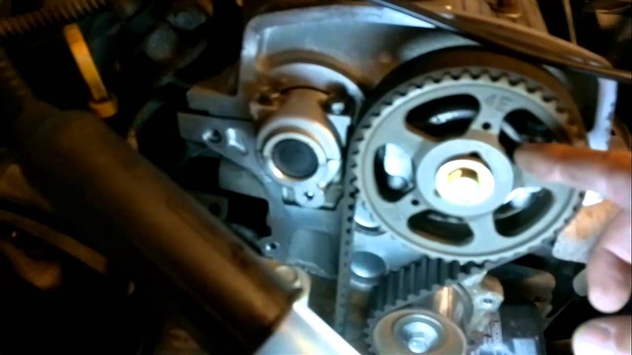 Change cambelt in Toyota Starlet 4EFE Part 2 of 2 YouTube