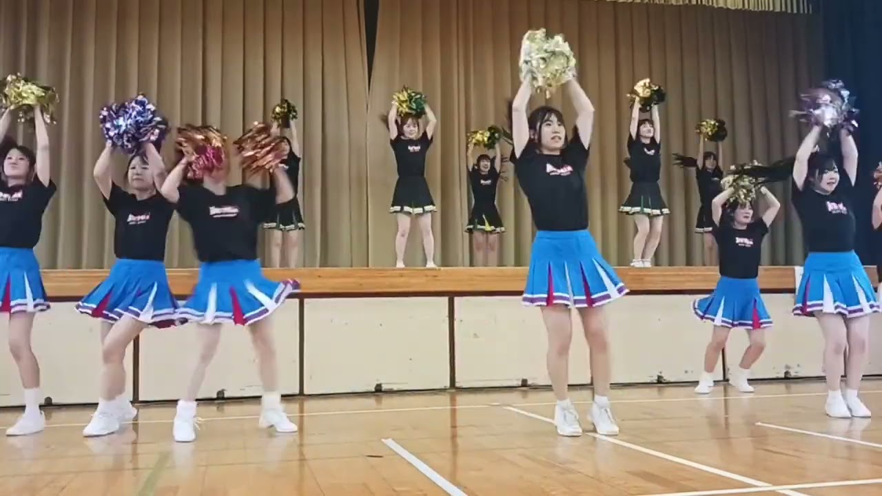 チアダンスパフォーマンス　群青／YOASOBI