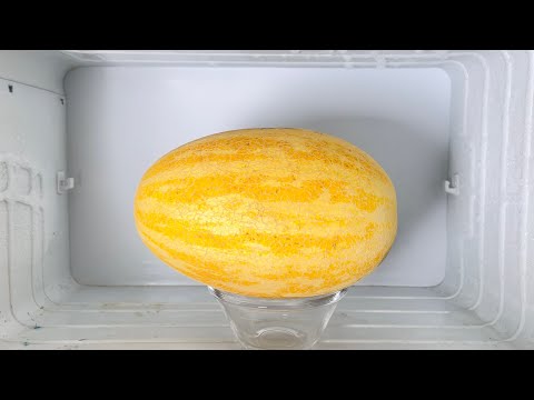 Video: Kā Aug Melone