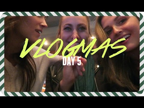 THREE AMIGAS FEAT. JENGA | Vlogmas Day 5