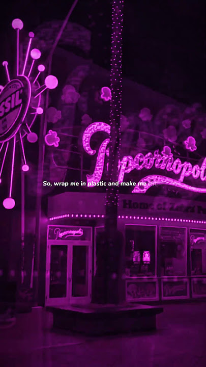 Wrap Me In Plastic - CHROMANCE | lirik | estetika | status whatsapp | lagu bahasa Inggris | percepat 💕 🎶