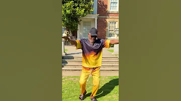 Awilo Longomba With His New Dance Moves Check It Out Diamondplatnumz Danceafrica 