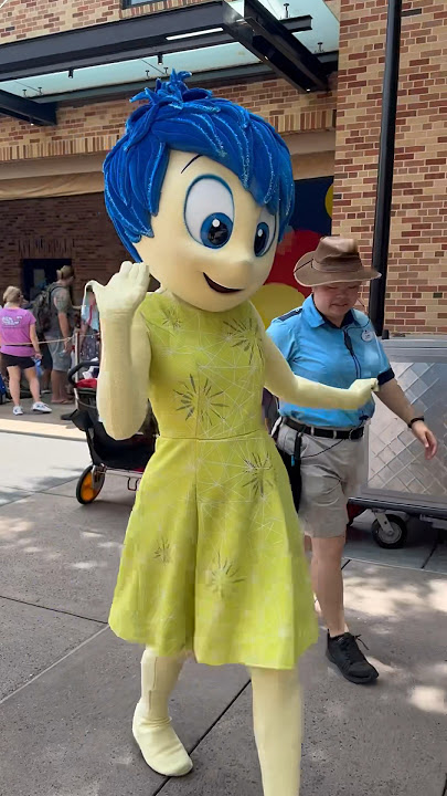 Joy from Inside Out has is now meeting guests at Disney’s Hollywood Studios! #disneyworld #insideout