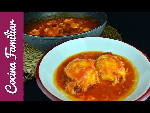 Huevos escalfados con salsa de tomate casera. Recetas para dieta | Recetas de Javier Romero