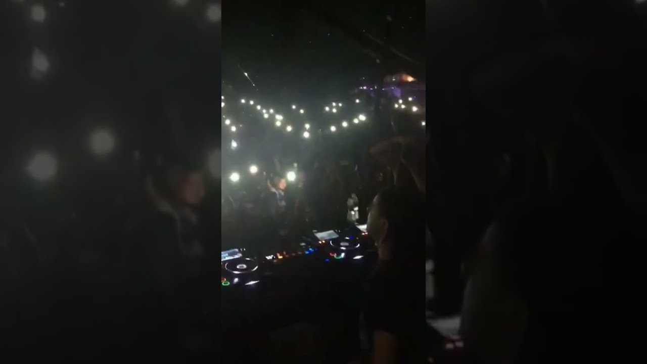Skrillex Almost Recreating Red Rocks Chaos @Coachella Do Lab 2017 