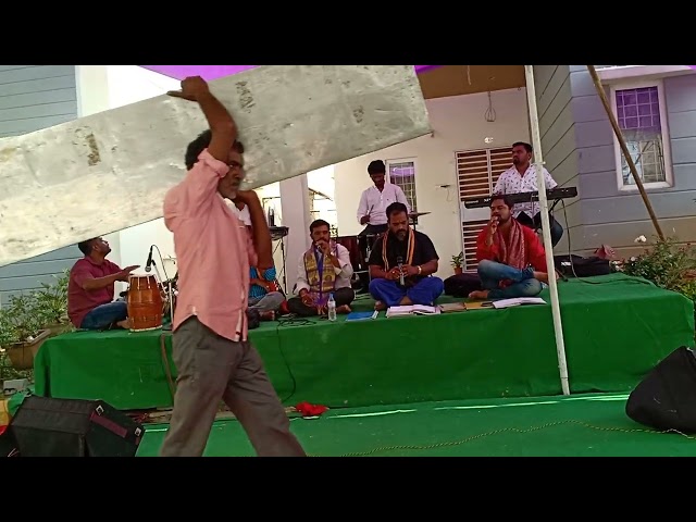 MUTHANGI NARSINGRAO AYYAPPA LIVE BAJAN(2) class=