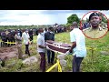 MAAJABU YA MTOTO ALIYEFARIKI NA KUZIKWA WIKI MOJA AONEKANA AKIWA HAI MWANZA MAAJABU YA MTOTO ALIYEFARIKI NA KUZIKWA WIKI MOJA AONEKANA AKIWA HAI MWANZA