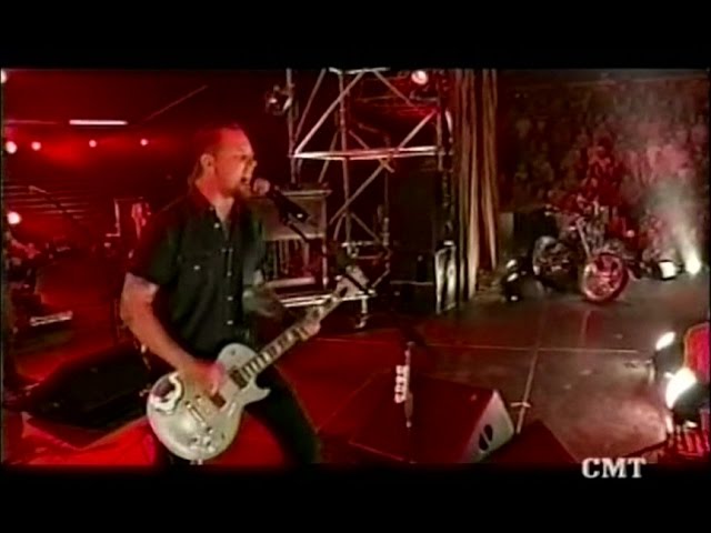 James Hetfield - Don't You Think This Outlaw Bit's Done Gone Out Of Hand LIVE (2004) class=