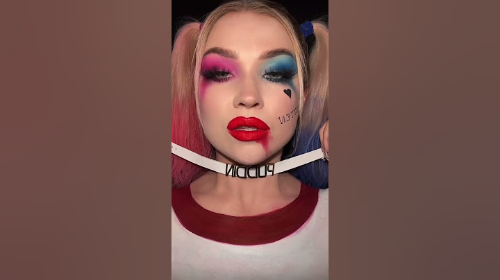 Do you know what a Harley Quinn is? 🃏💙 #harleyquinn #harleyquinnmakeup