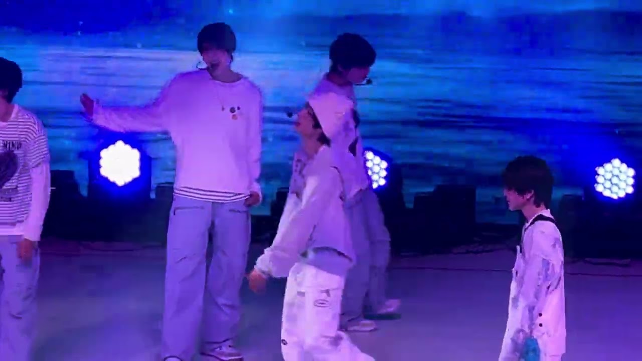 260118 KickFlip 킥플립 “반창고 (Band-Aid)” | 1st Fan Concert 낮공 