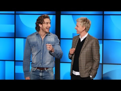 Ellen Learns Some Spanish