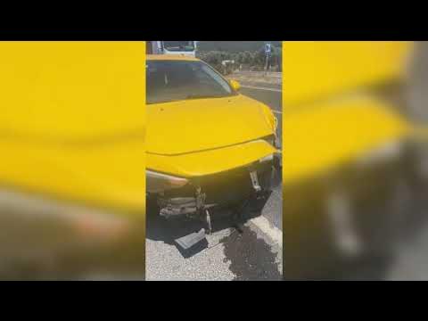 Tali Yoldan Çıkan Araç Kazaya Sebep Oldu