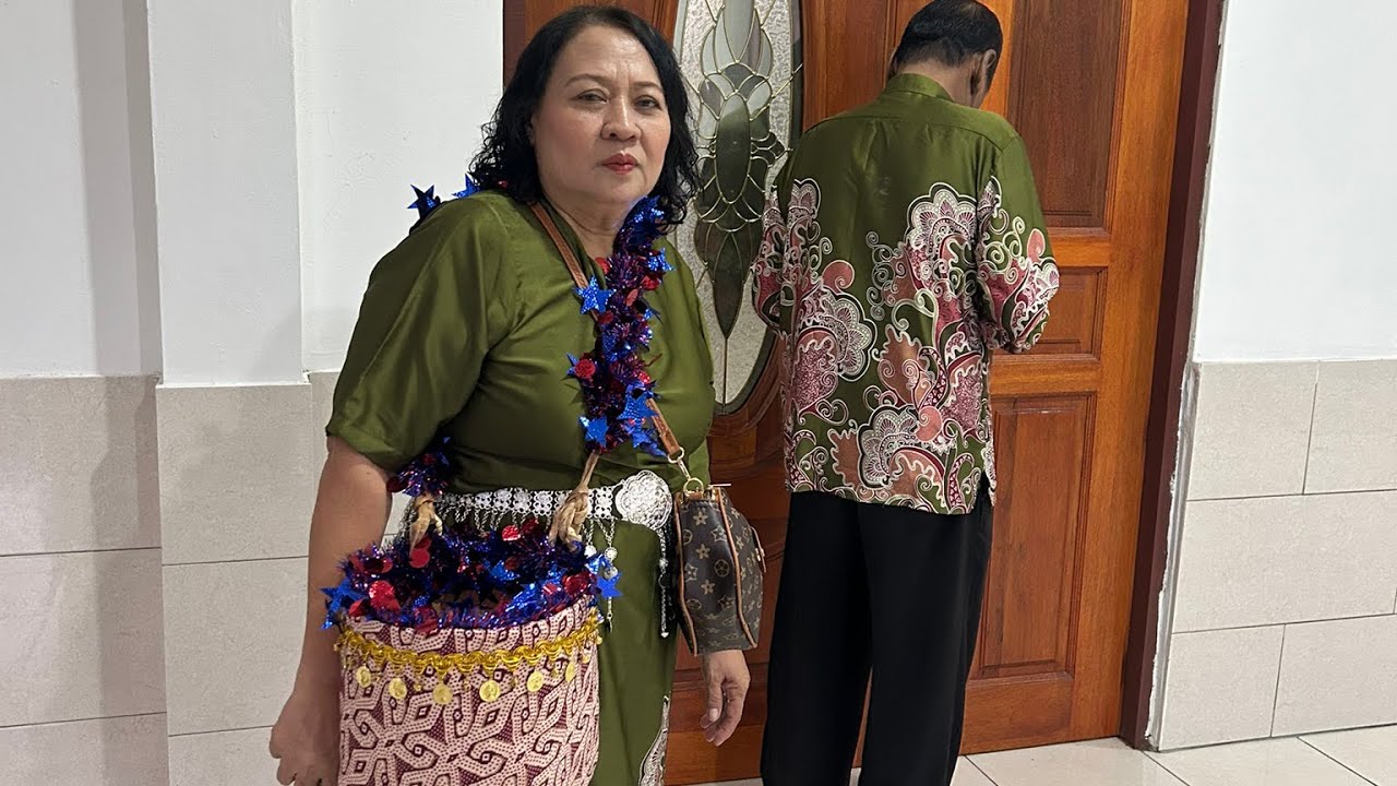 Ngambi jagung ke diempa bala anak ngau ucu.. Tq makkkk… 😘😘 