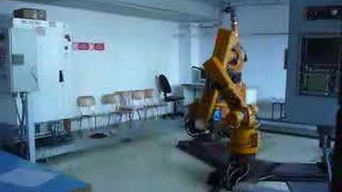 [FEI STU]: robotic arm OJ10 - half speed of joints (made in 1986)