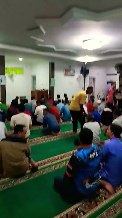 ONO OYOTE BATANGE GODONGE BUAHE LAN ISINE BUAH OJO MUNG NGAJI SYAREAT BLOKO ADAB MULIA KESADARAN♥️💙🤍