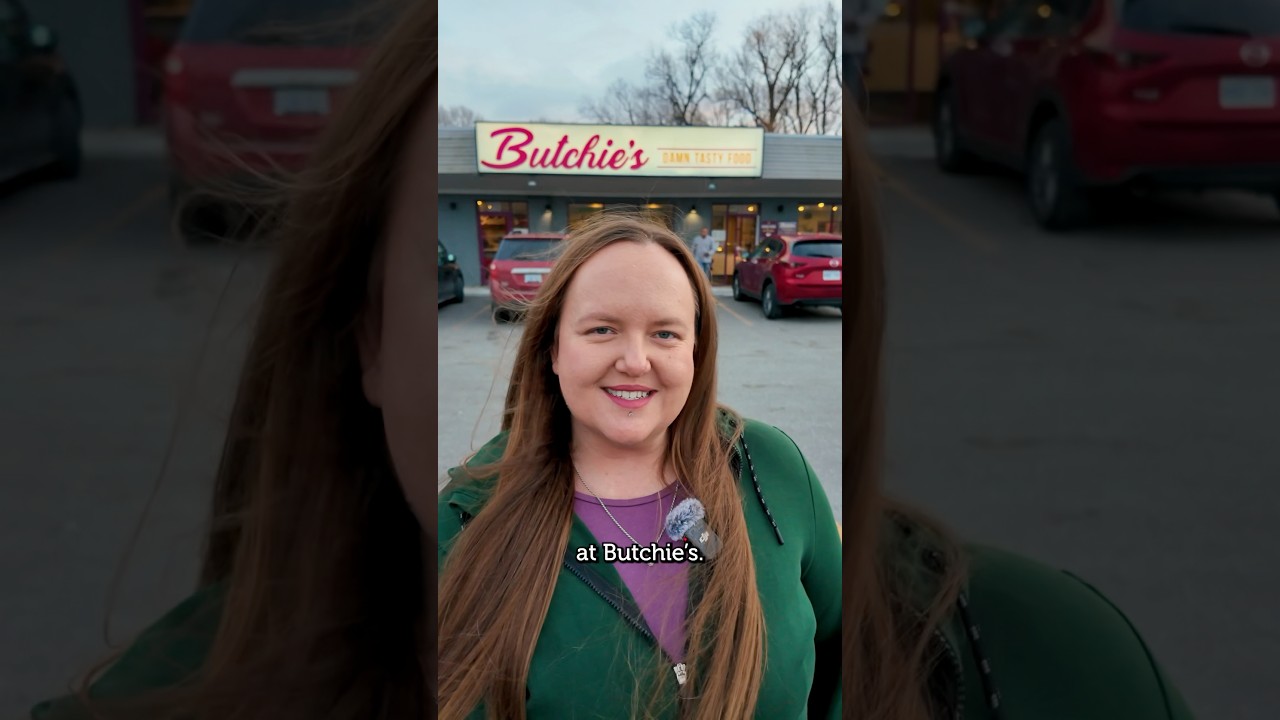 🍔 🔥 Butchies Restaurant in Whitby Review! Check it out! 😋 ✨ #food #restaurant #foodie