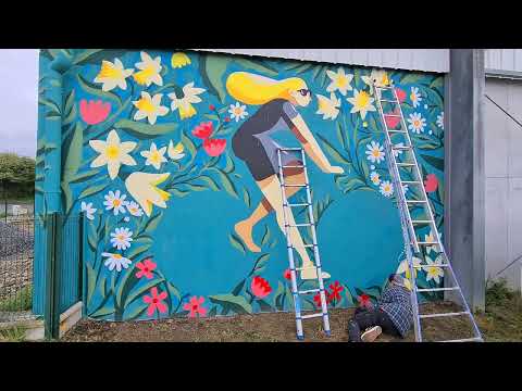 A Parigny, la fresque quasi terminée de Pierre Burnel