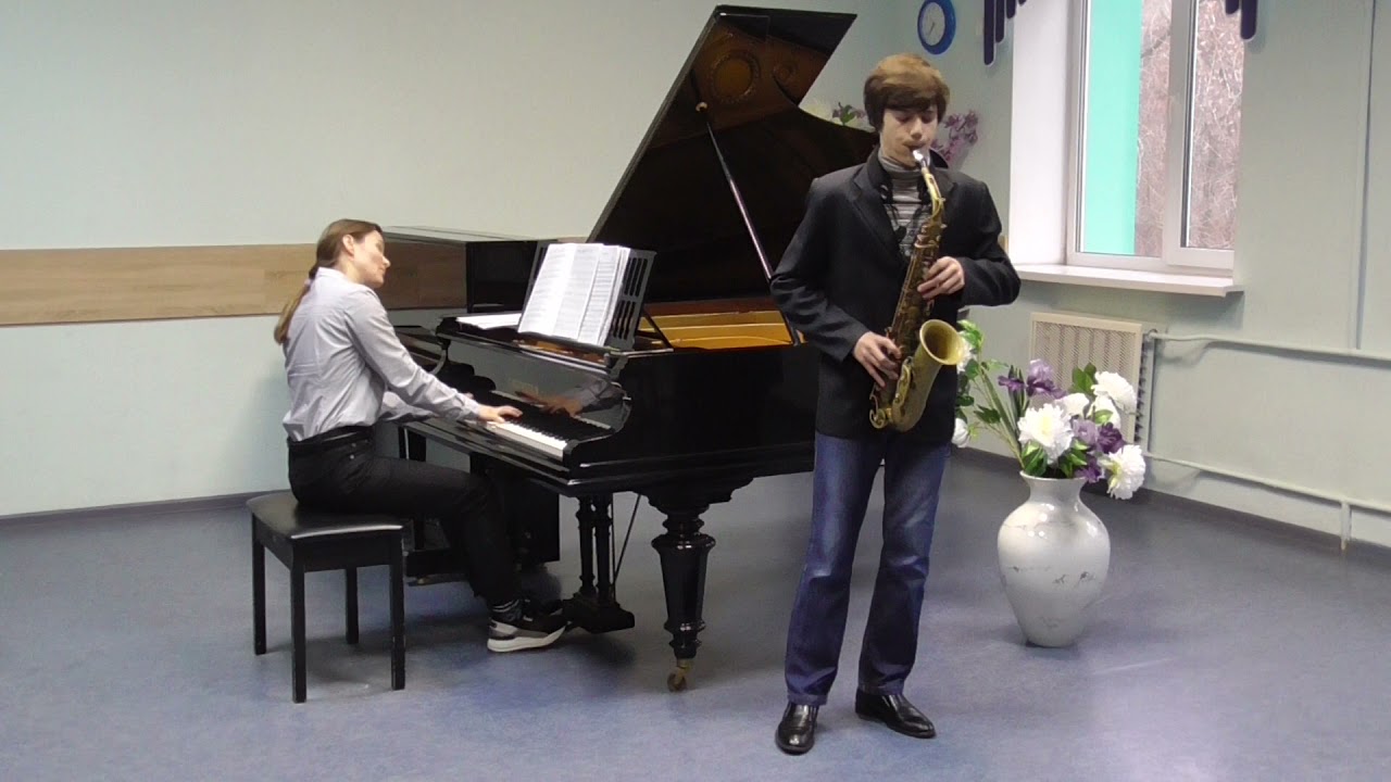 В.А. Моцарт Рондо фа мажор. Оскар Бёме Тарантелла.