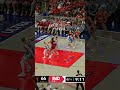Kelsey Mitchell Goes to Work for the Pull-Up Jumper 💪