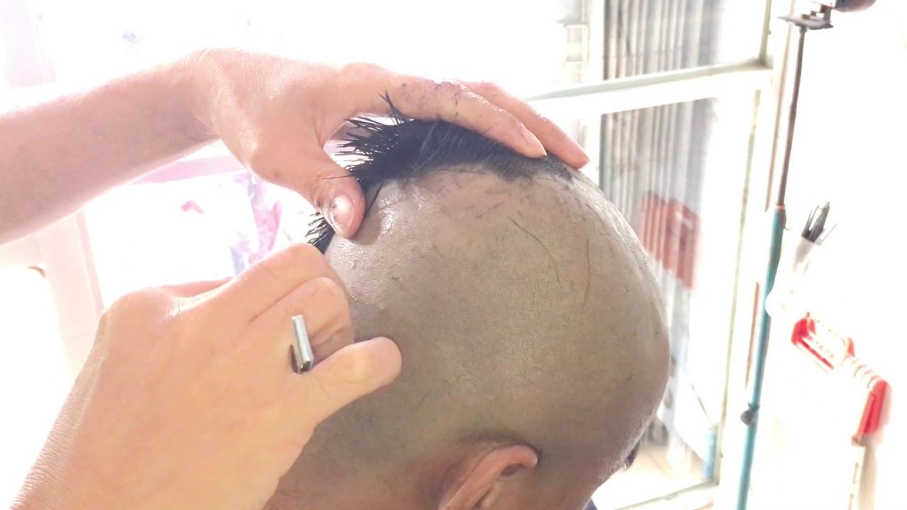 Ai Bảo Đầu Trọc Không Cần Haircare Phải Chăm Dưỡng Kỹ Lưỡng Luôn Ấy Chứ   Leflair