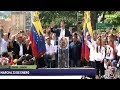 Guaidó jura como presidente encargado de Venezuela