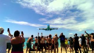 St Maarten Airport Landing 747 Crazy Beachparty