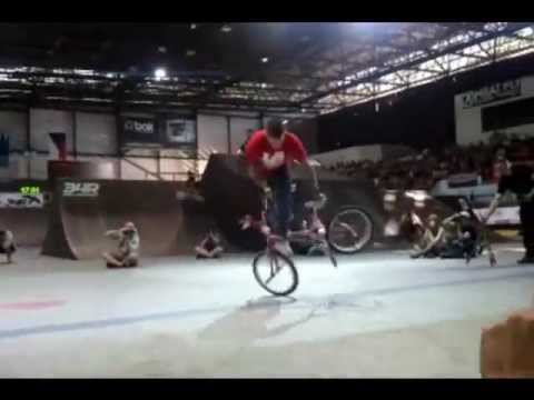 Trip BMX Video (BikeHall Contest 2012)