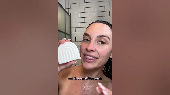 Trying shampoo & conditioner bars 👀 #shampoo #conditioner #hair #hairhack #healthyhair #ecofriendly