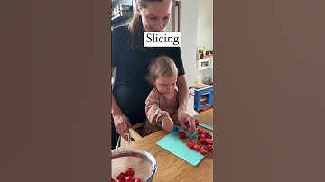 Montessori practical life 18-21 months #montessoriathome #montessoritoddler