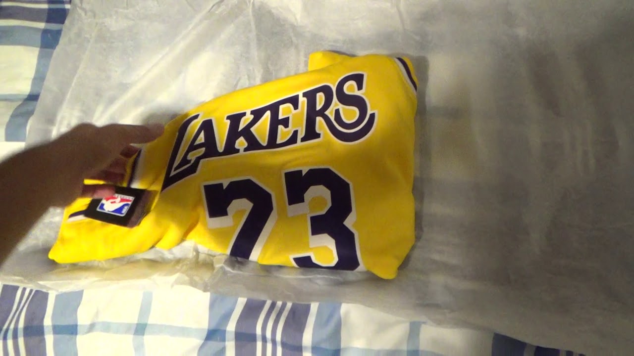 lebron james swingman jersey