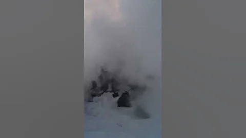 Boiling water freezes in mid air!!!