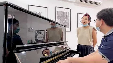 Lily Yuan & RHAUN covers Bad Romance