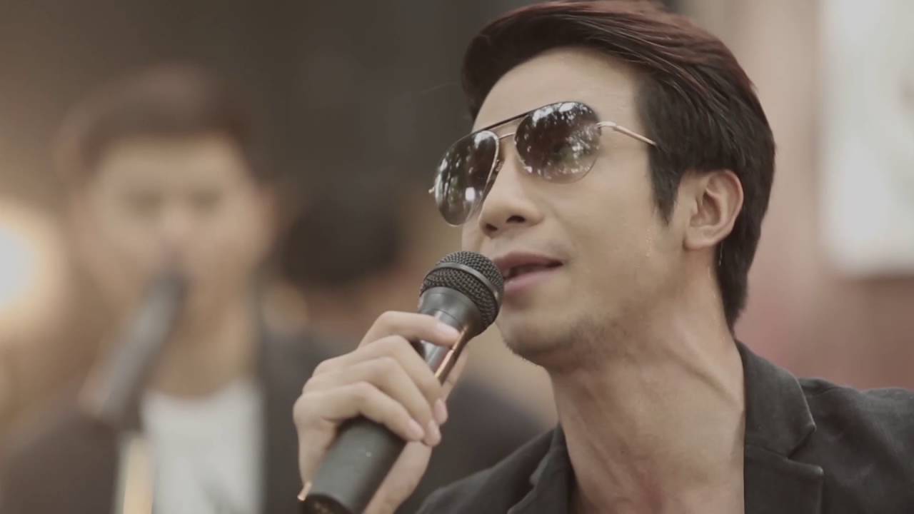 กะเทยศรีอีสาน - ก้อง ห้วยไร่ : นักผจญเพลง